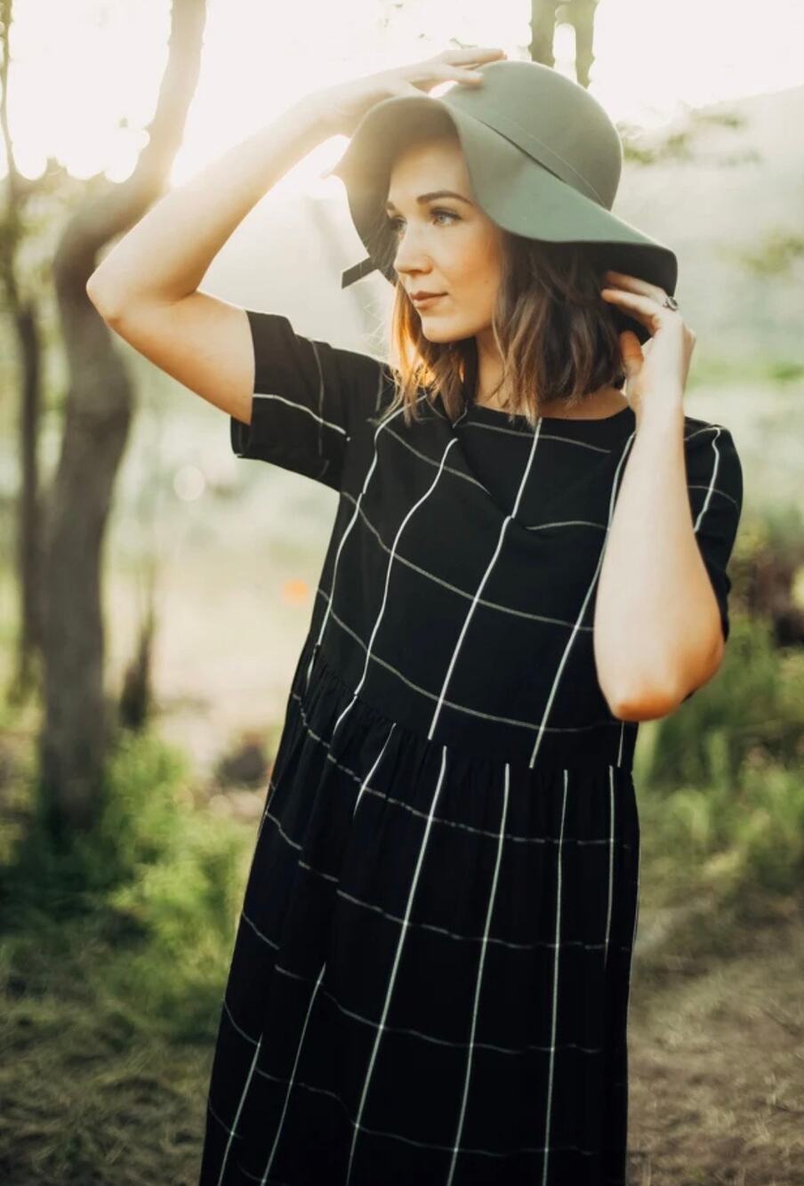 Piper & Scoot Midi Dress Black Square Plaid Short Sleeve size Large